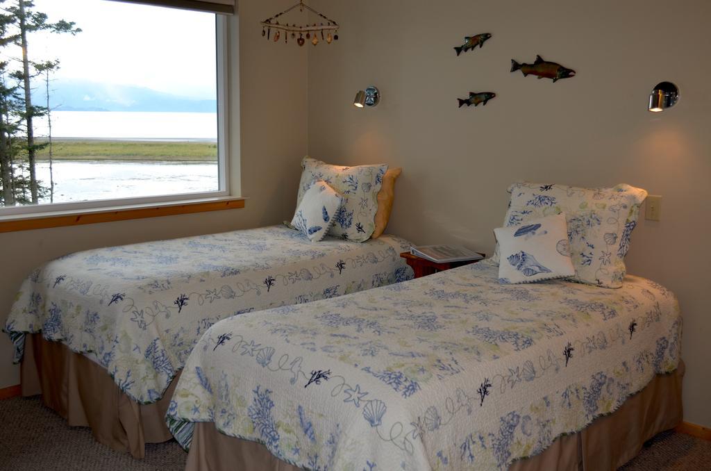 Bay Avenue Inn Хомер Экстерьер фото