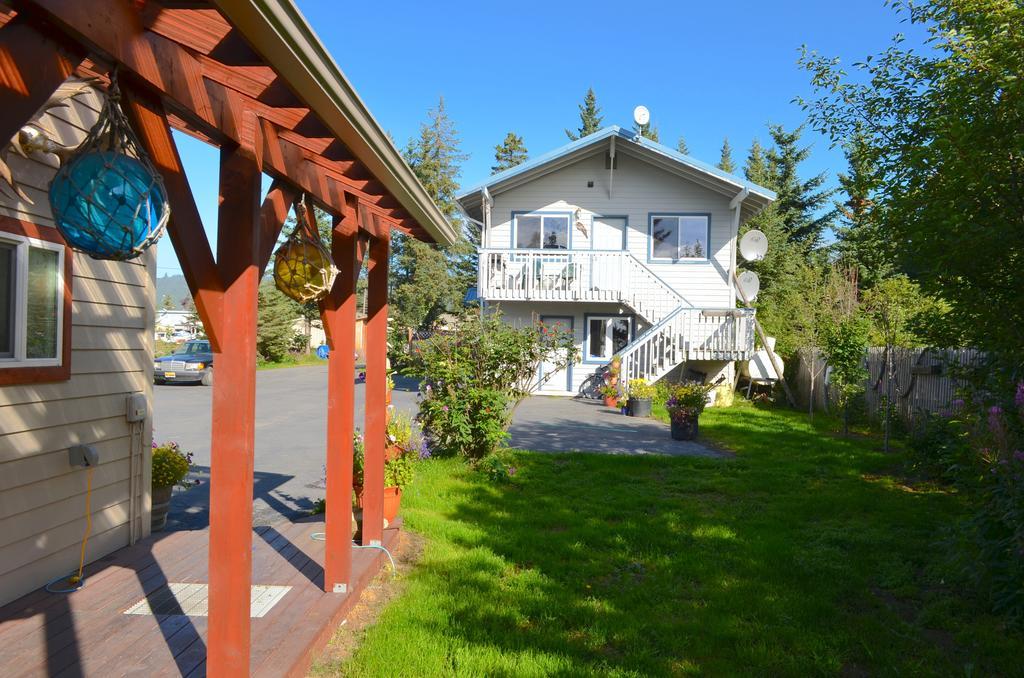 Bay Avenue Inn Хомер Экстерьер фото