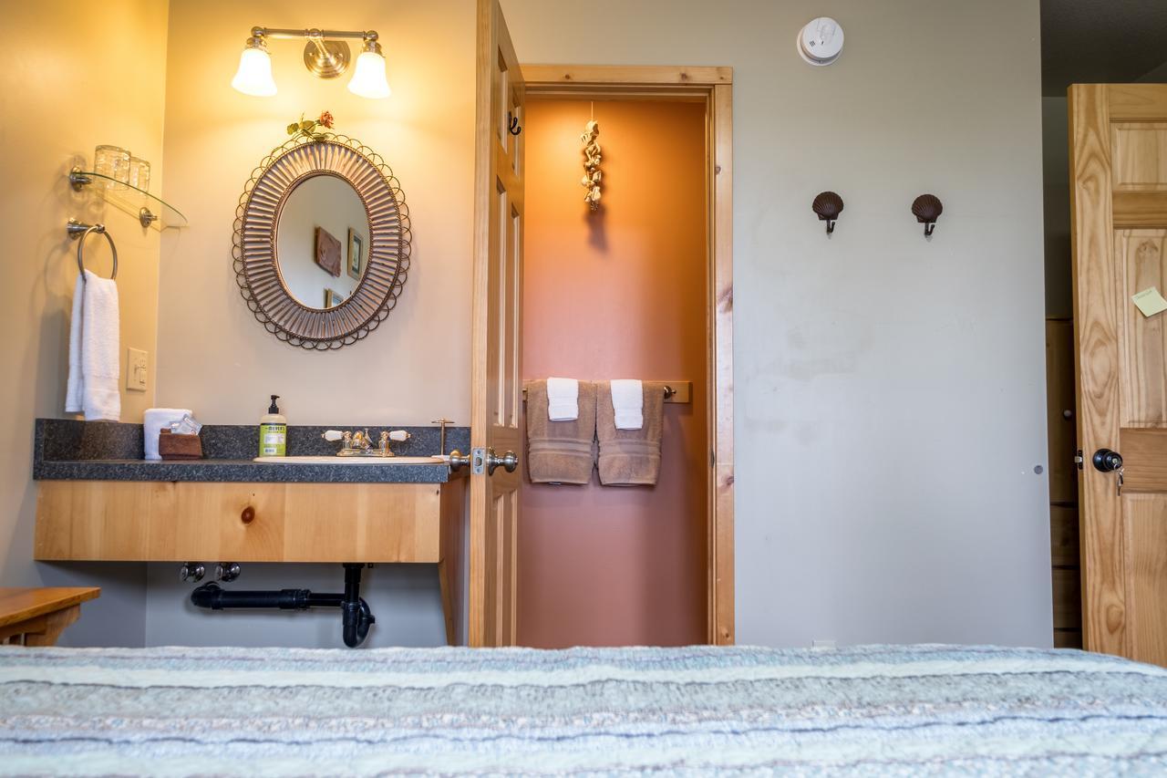 Bay Avenue Inn Хомер Экстерьер фото
